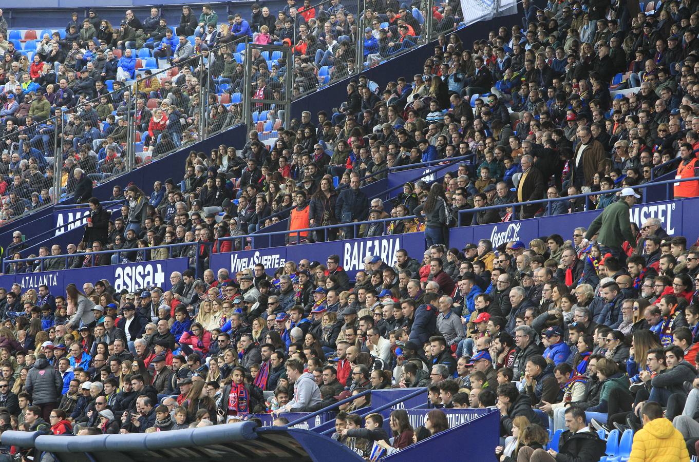 Estas son las fotos que deja el partido de la jornada 19 de la Liga en el Ciutat