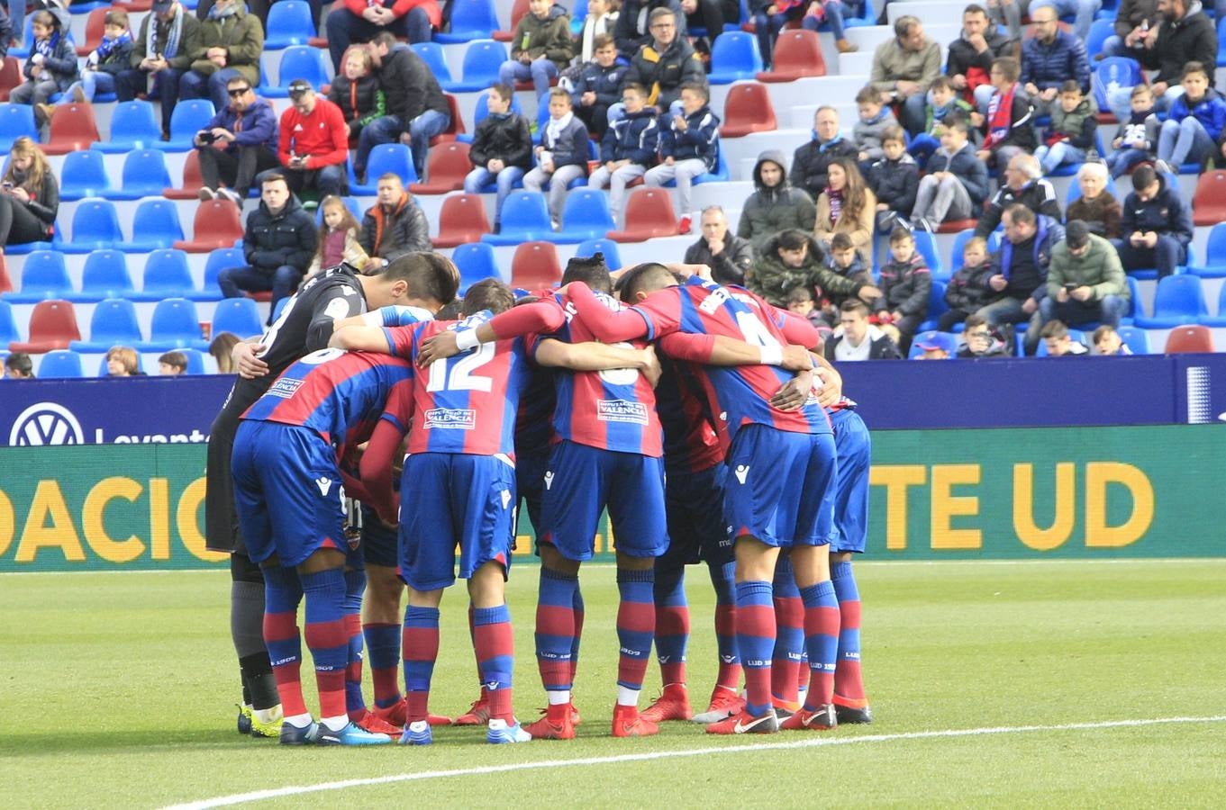 Estas son las fotos que deja el partido de la jornada 19 de la Liga en el Ciutat