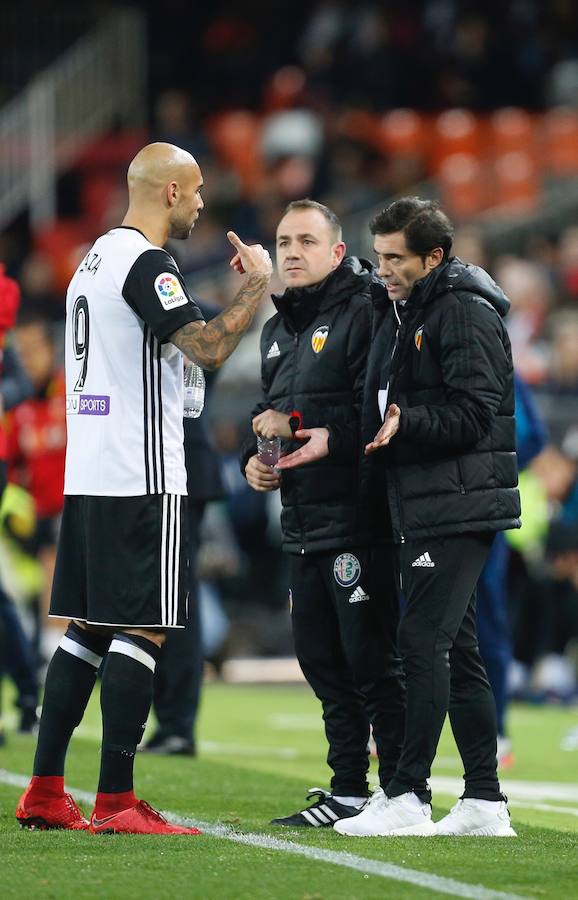 Estas son las mejores imágenes del partido de ida de cuartos de Copa del Rey en Mestalla