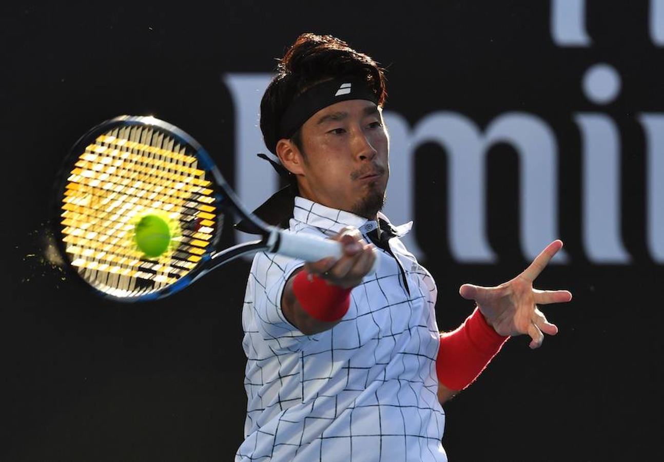 Muy elegante en la pista el japonés Yuichi Sugita.