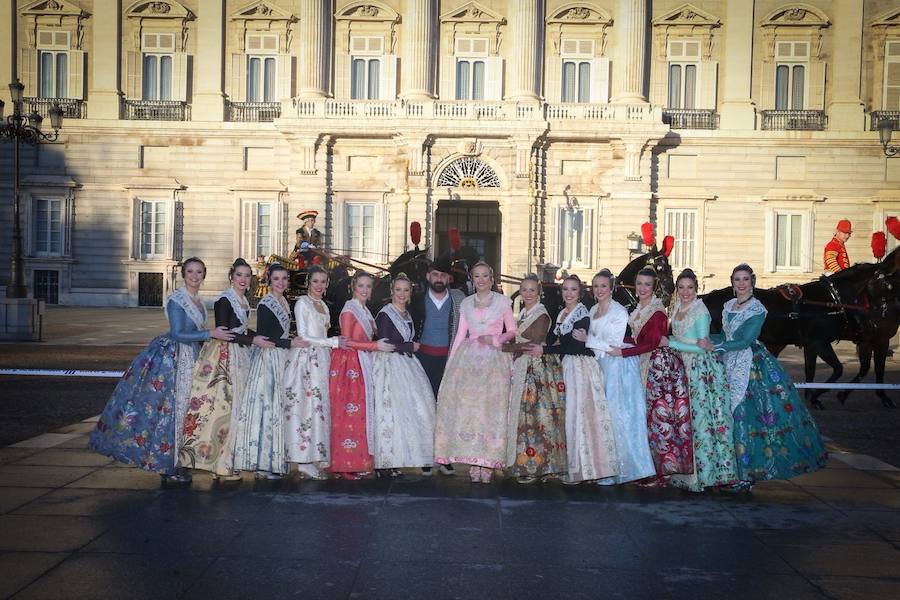 Fotos de las falleras en Fitur 2018