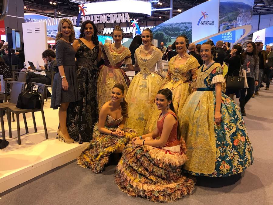 Fotos de las falleras en Fitur 2018