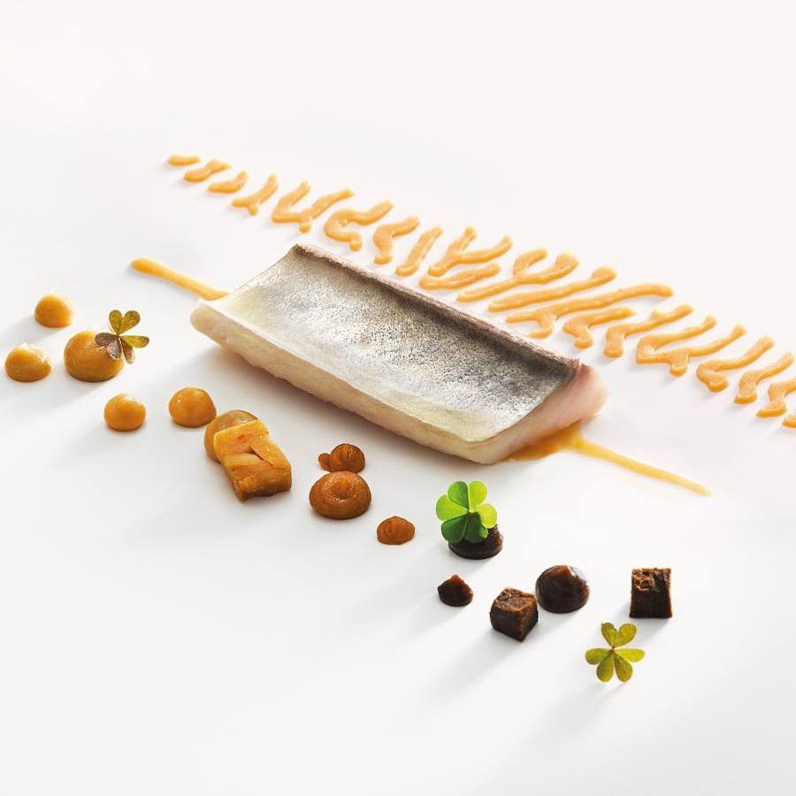EL CELLER DE CAN ROCA | El segundo restaurante español que se encuentra en este listado de TripAdvisor. En Girona los hermanos Roca tienen su lugar de creación y del que salen auténticas joyas de platos que guardan un trabajo de investigación antes de llegar a la cocina.