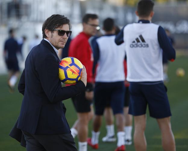 Alemany, durante un entrenamiento reciente del Valencia. 