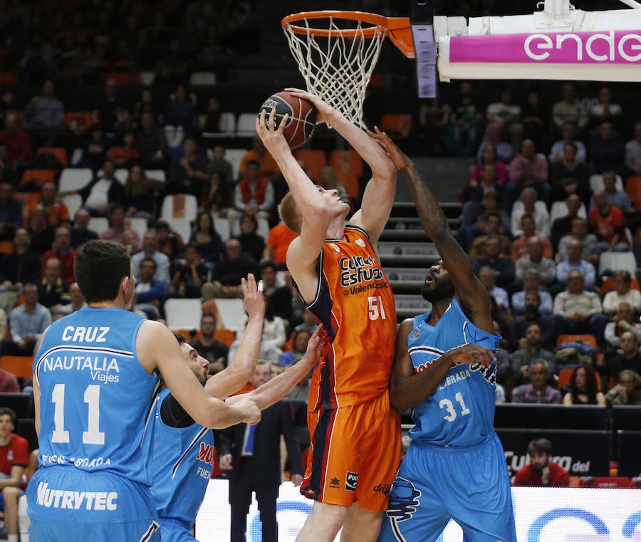 Estas son las mejores imágenes del partido de Liga Endesa en la Fonteta