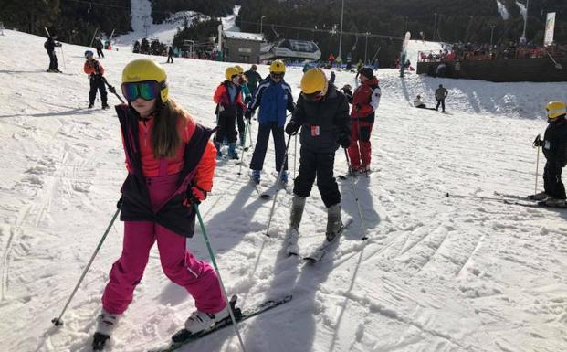 Niños en Masella, en el World Snow Day