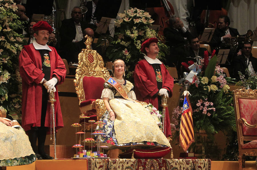 Fotos de la exaltación de la fallera mayor infantil de Valencia