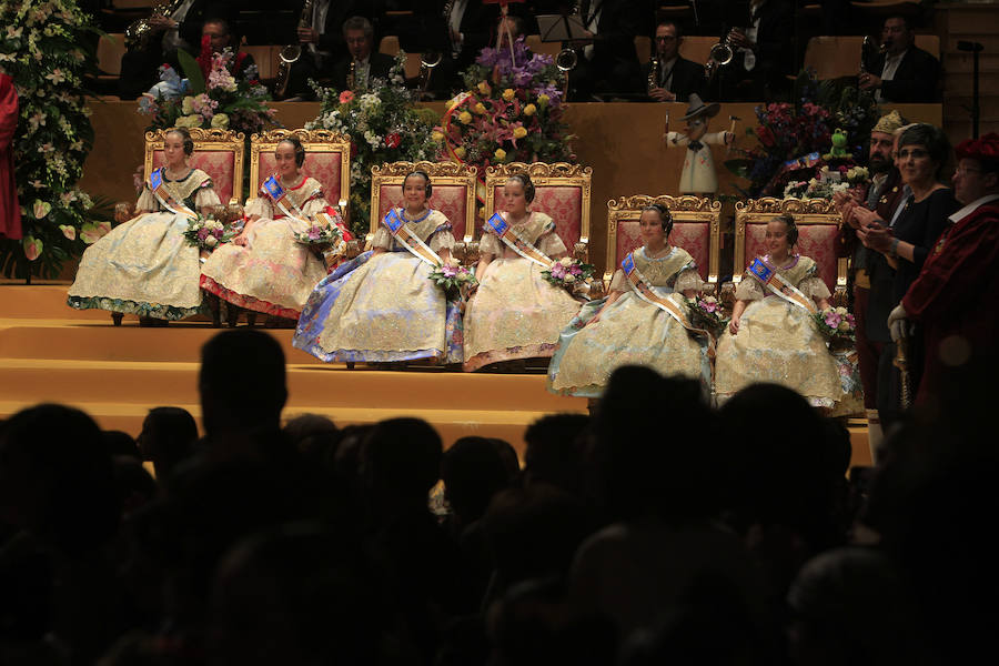 Fotos de la exaltación de la fallera mayor infantil de Valencia