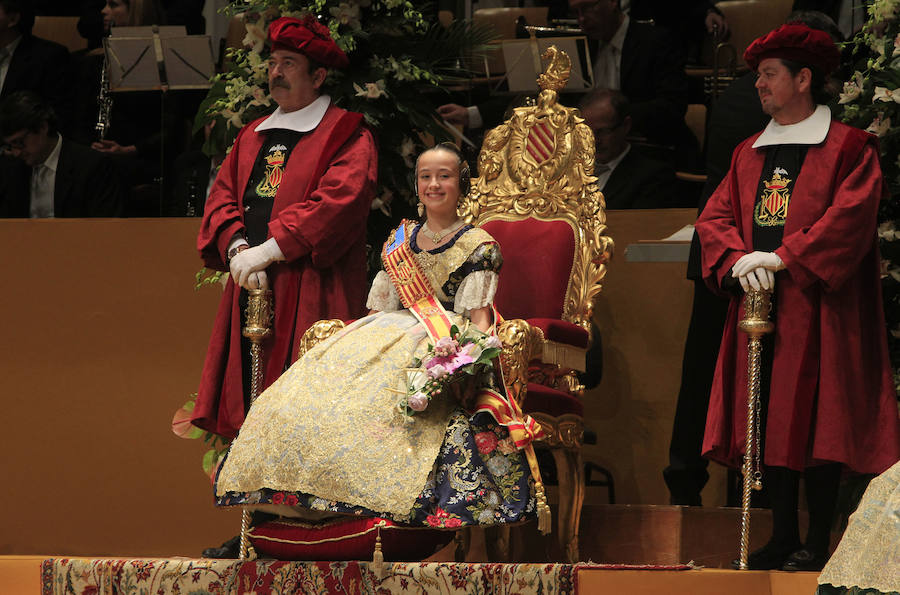 Fotos de la exaltación de la fallera mayor infantil de Valencia