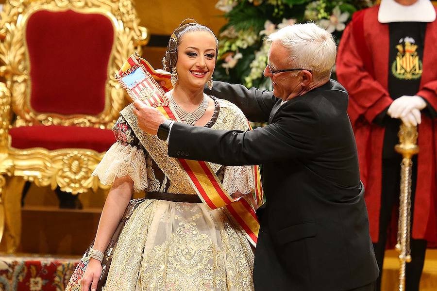 Fotos de la exaltación de la fallera mayor de Valencia 2018