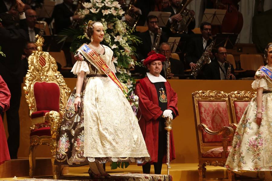 Fotos de la exaltación de la fallera mayor de Valencia 2018