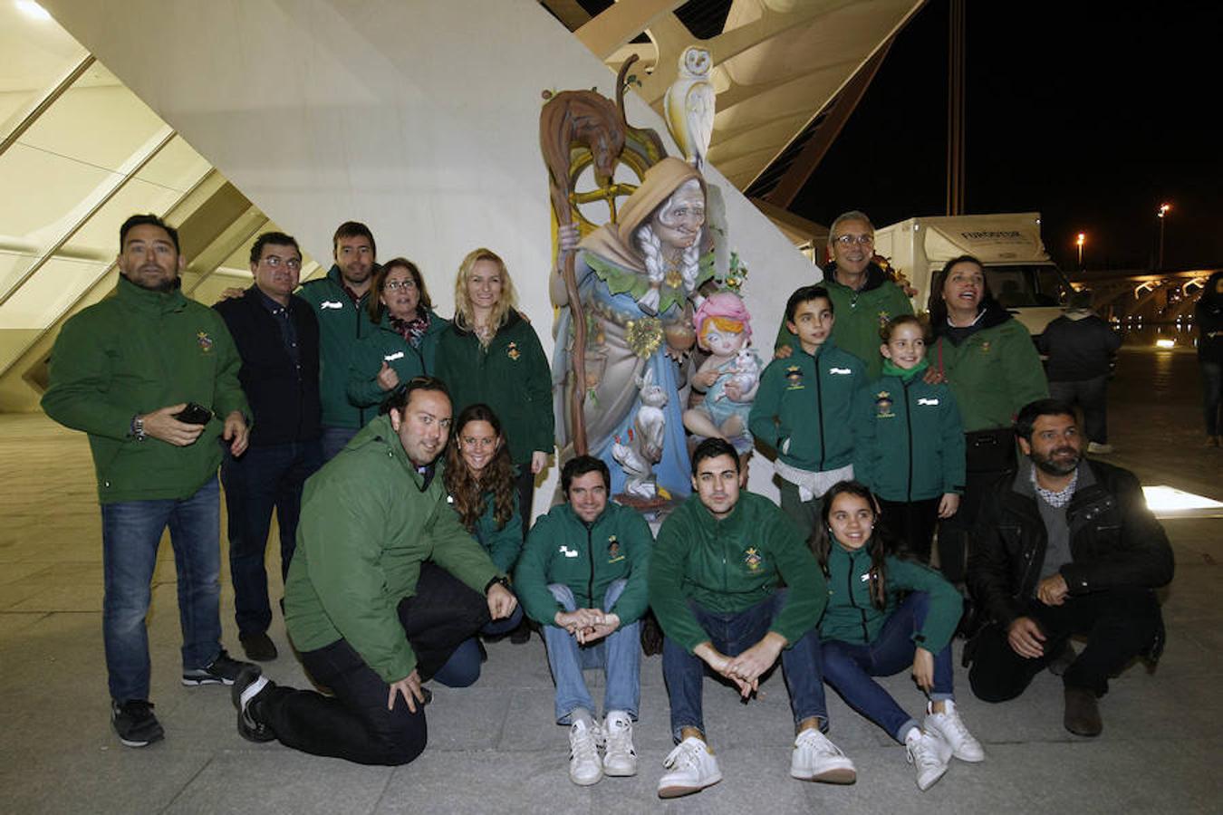 Los ninots de Especial y de otras categorías llegan a la muestra que se inaugura este viernes