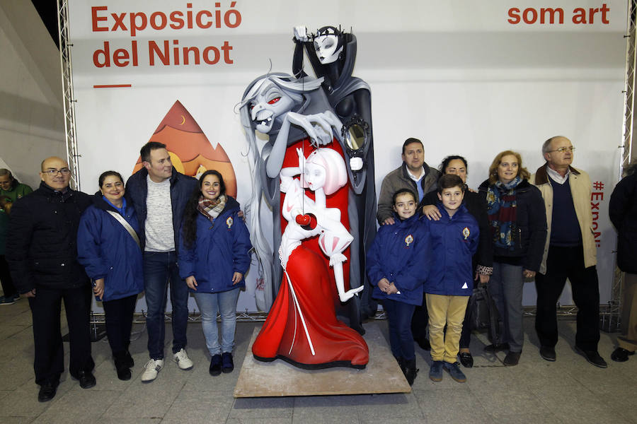 Los ninots de Especial y de otras categorías llegan a la muestra que se inaugura este viernes