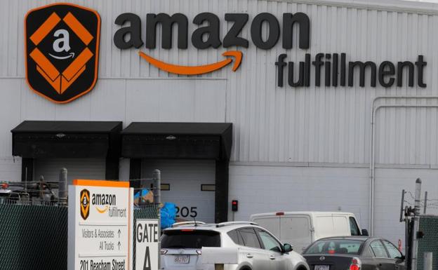 Italia rechaza que Amazon controle a sus empleados con una pulsera