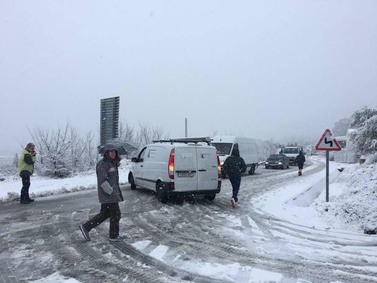 Fotos de nieve en la provincia de Alicante y de Valencia