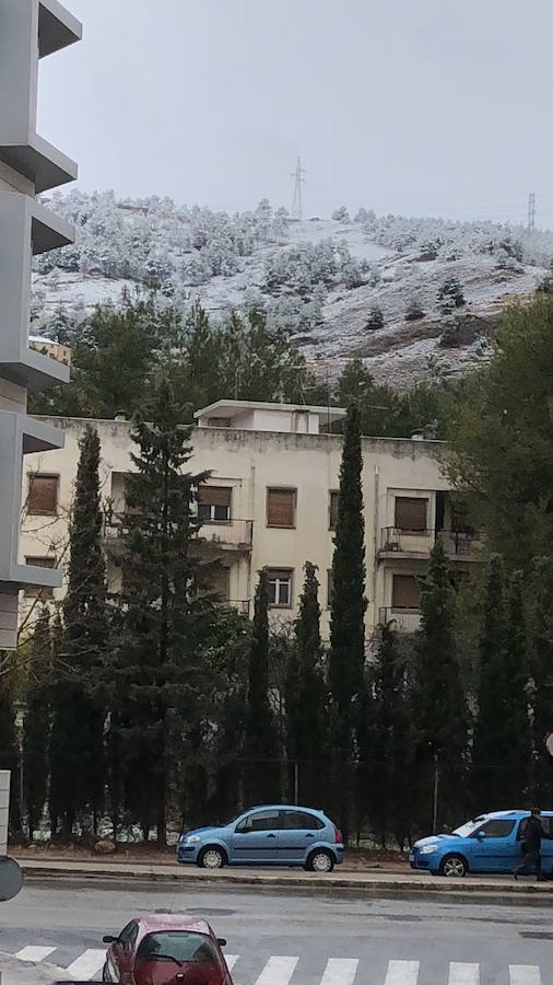 Fotos de nieve en la provincia de Alicante y de Valencia