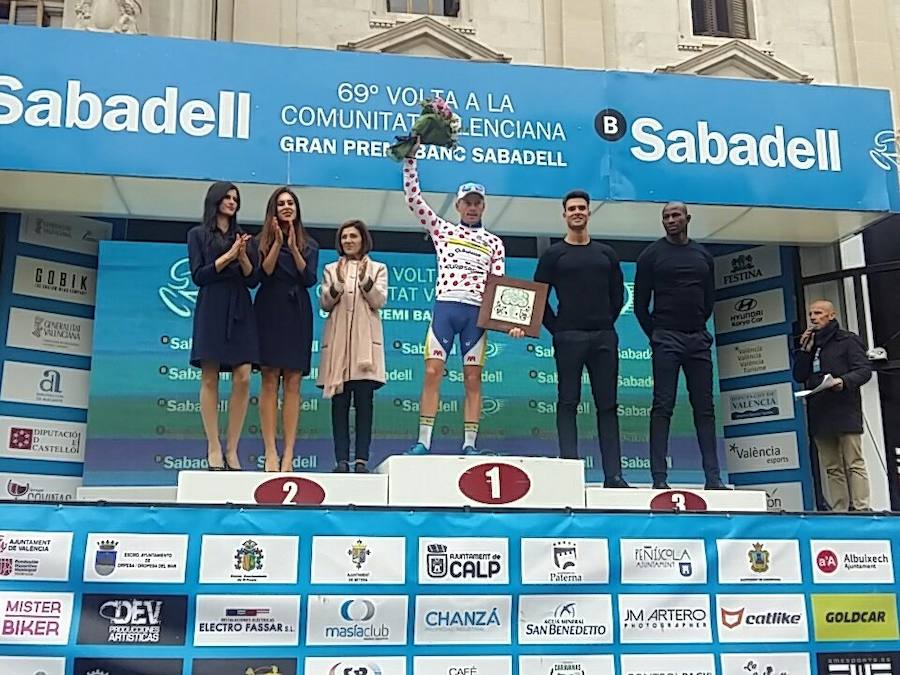 Fotos del final de la Volta ciclista a la Comunitat Valenciana