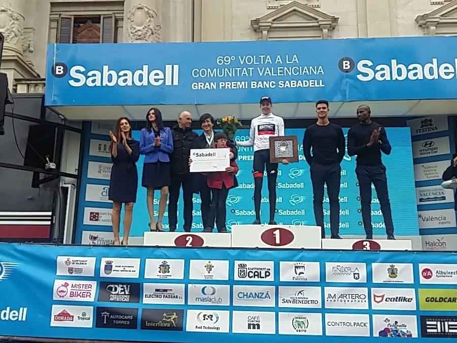 Fotos del final de la Volta ciclista a la Comunitat Valenciana