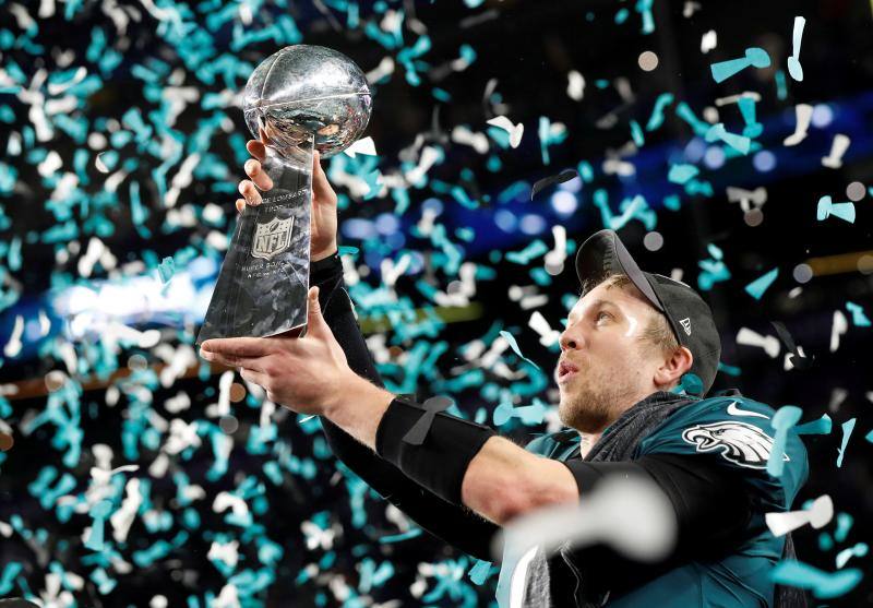 El equipo de Filadelfia se impone a los Patriots en el US Bank Stadium de Minneapolis (33-41) y conquista su primer trofeo Vince Lombardi, con el quarterback Nick Foles como MVP. 