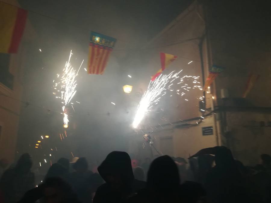 El barrio de Valencia celebra los días previos a la festividad de su patrona. Hoy ha tenido lugar el correfoc por las calles del casco antiguo. El programa de actos para este fin de semana es el siguiente: sábado: guitarrà y cant d'estil; domingo: alborada a la medianoche, volteo de campanas y disparo pirotécnico por la mañana y ofrenda a las 18 horas; lunes: misa de descubrir a las 06:30 horas, traslado de la imagen a mediodía, mascletà en la plaza Badajoz a las 14 horas, procesión a las 20 horas y disparo de fuegos artificiales a las 22 horas.