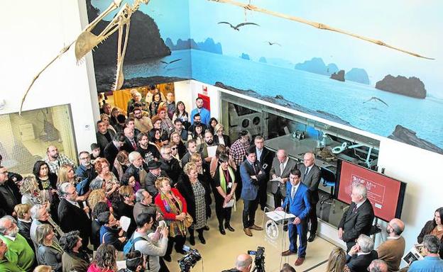 El presidente de la Diputació, Jorge Rodríguez, dirige la palabra a los asistente durante la inauguración del Museo.