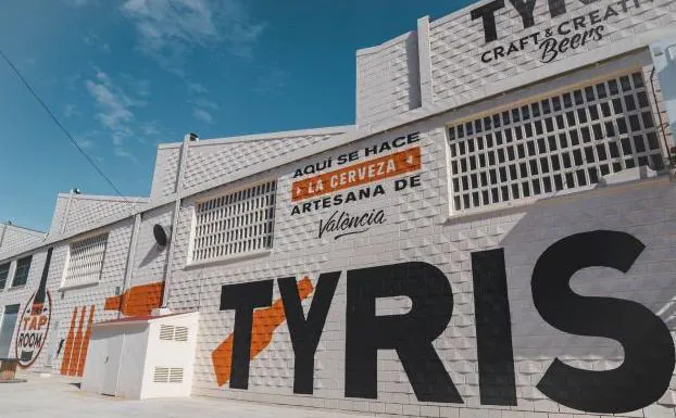 La nueve fábrica de Tyris.