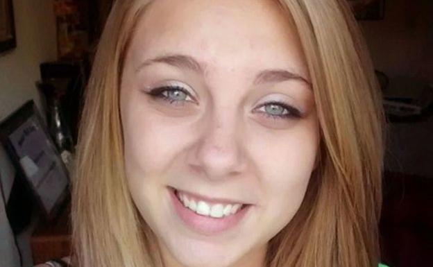 Una joven se arranca los ojos al consumir metanfetamina