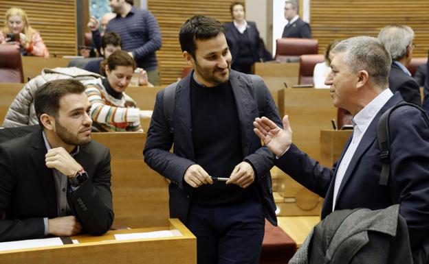 El síndic de Compromís, Fran Ferri; el conseller de Educación, Vicent Marzà, y el de Economía, Climent. 