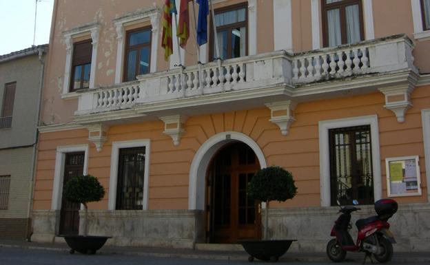 Fachada del Ayuntamiento de Godella, en una imagen de archivo.