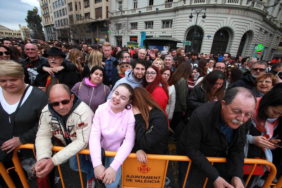 Fotos: Así ha sido la mascletà del primer domingo de marzo