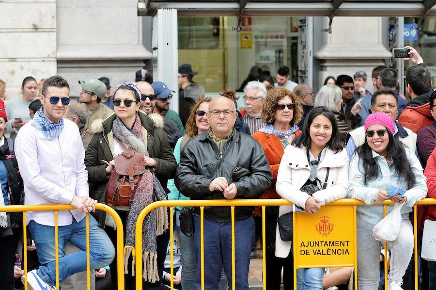 Fotos: Búscate en la mascletà de hoy, 5 de marzo, de Nadal-Martí