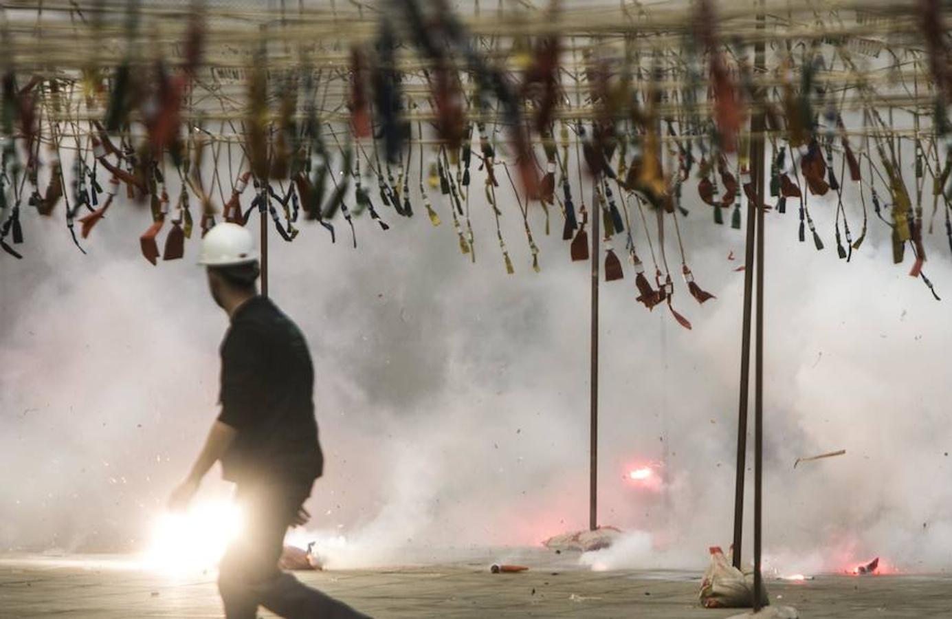 Fotos: Fotos de la mascletà del 6 de marzo, de Pirotecnia Accitana