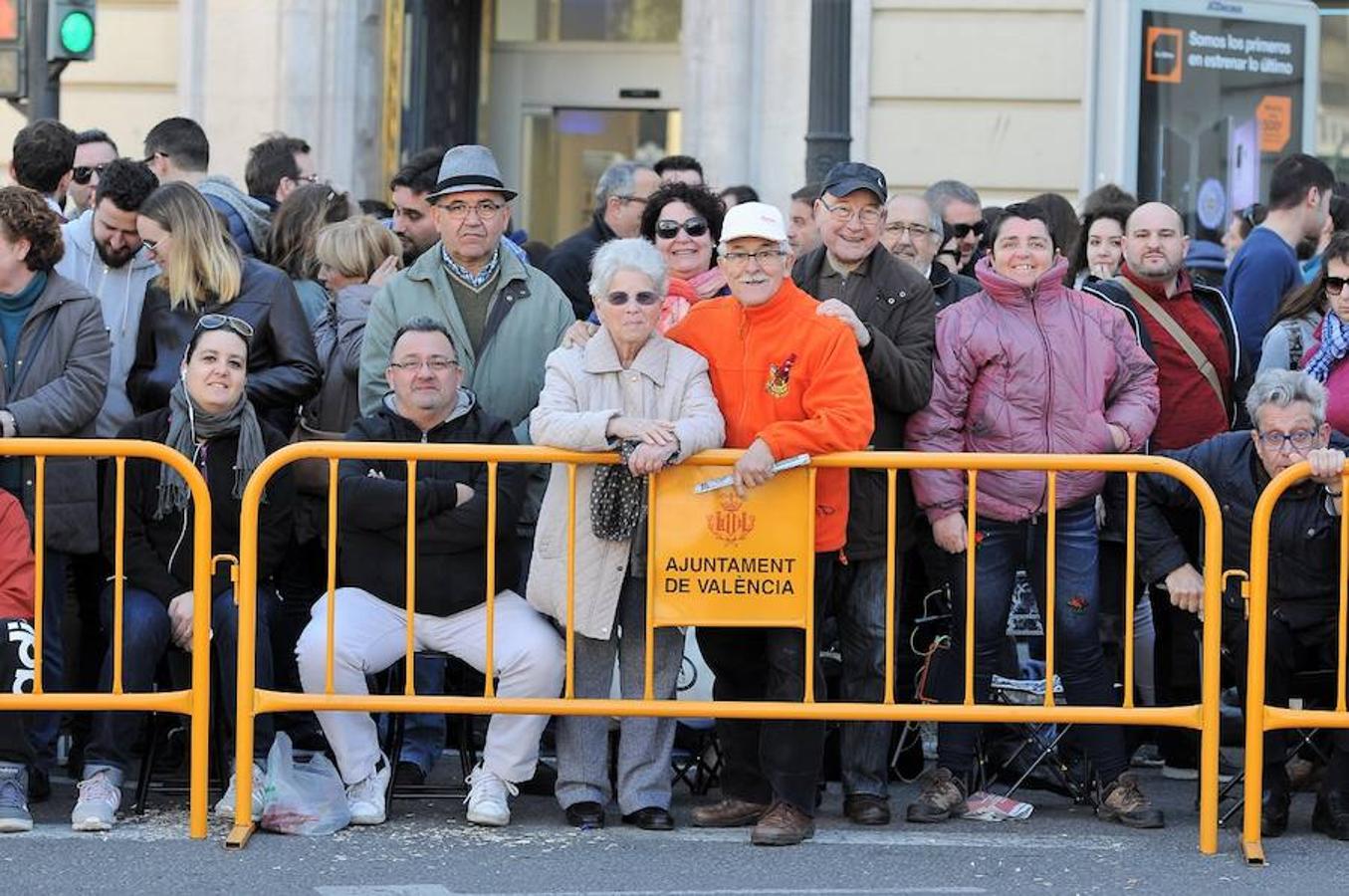 Fotos: Búscate en las mascletà del 7 de marzo