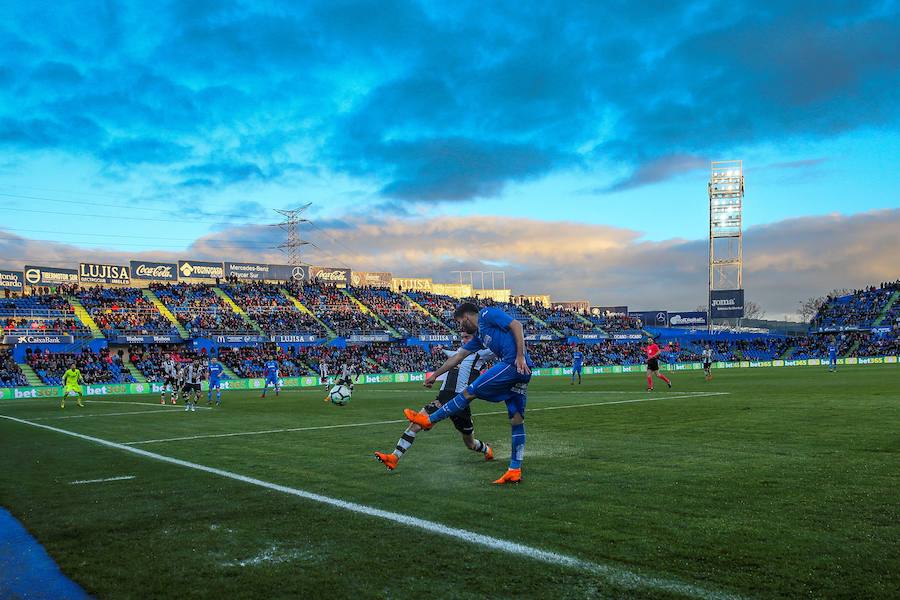 Estas son las mejores imágenes que deja el encuentro en el Coliseum, correspondiente a la jornada 28 de la Liga