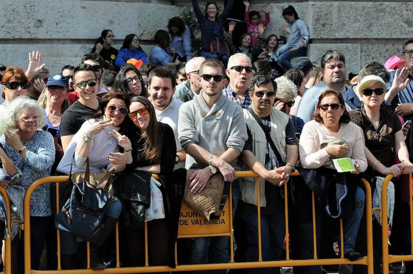 Fotos: Búscate en las mascletà de este sábado 10 de marzo