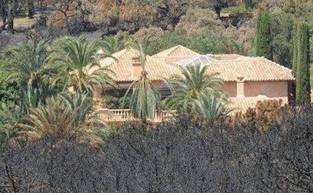 Julio Iglesias vende la casa donde se casó por 145 millones de euros