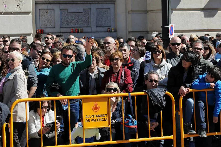 Fotos: Búscate en la mascletà del 11 de marzo