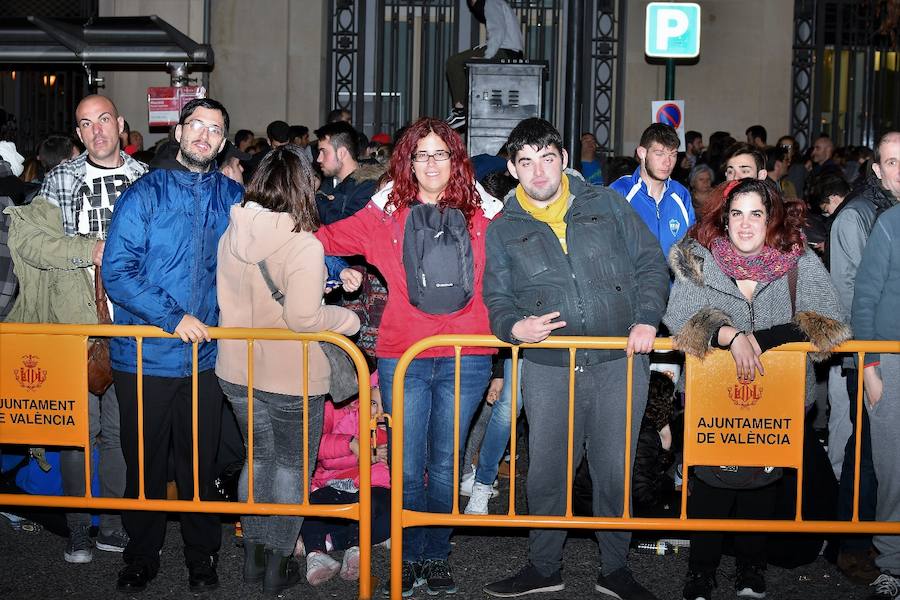 Fotos: Fotos de la mascletà nocturna del 10 de marzo