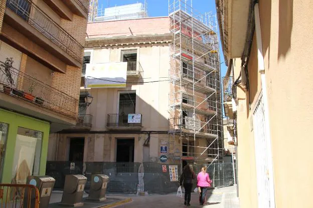 El edificio del carrer Sant Josep, para el que se destinan 50.000 euros para acondicionarlo como biblioteca y archivo. 