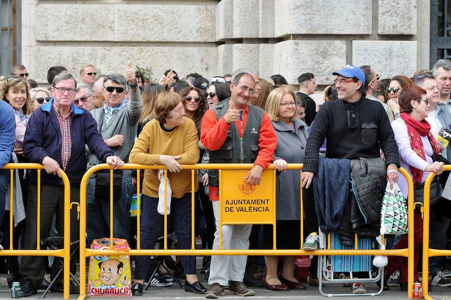 Fotos: Búscate en la mascletà de hoy 14 de marzo, de pirotecnia Zarzoso