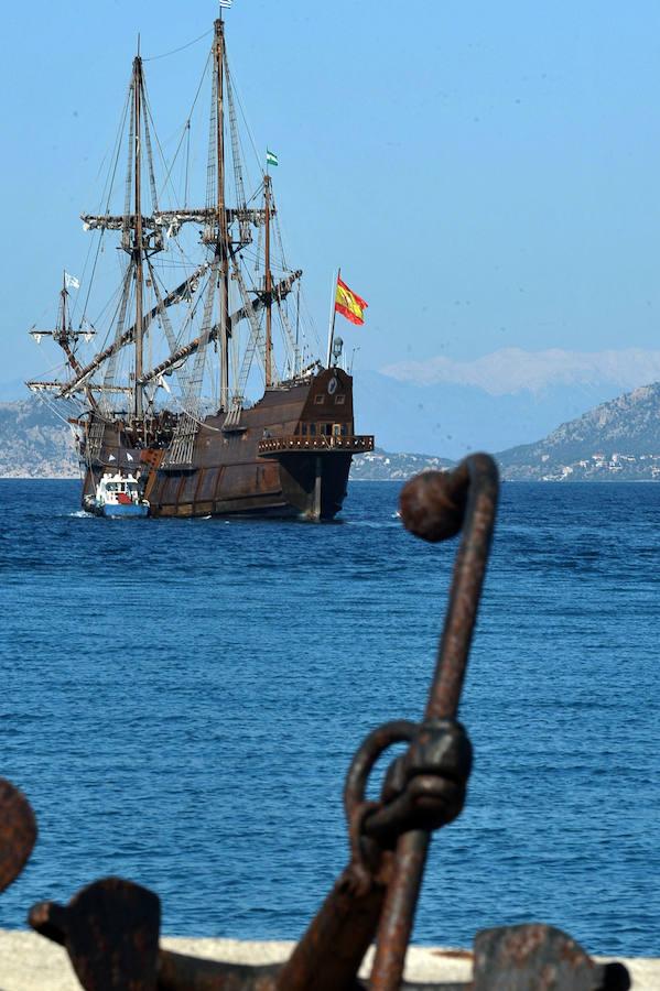 El galeón Andalucía llega este jueves 15 de marzo a Valencia. Tiene previsto atracar frente al Veles e Vents-La Marina de Valencia y podrá ser visitado por el público valenciano hasta el día 19, de 10 a 19 horas. La entrada costará 6 euros para adultos y 3 para niños de entre 5 y 10 años.