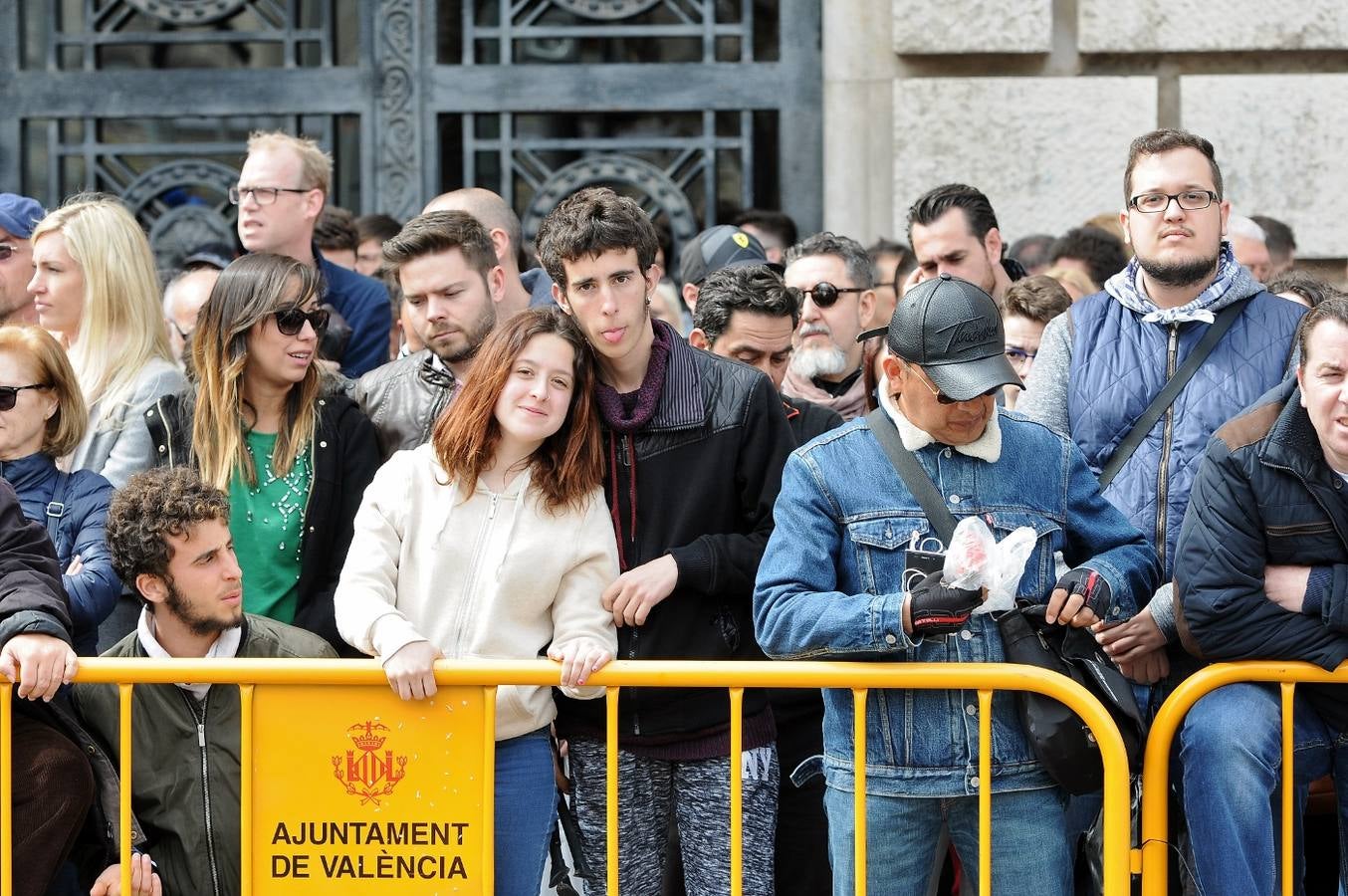 Fotos: Búscate en la mascletà del 15 de marzo de Ricardo Caballer (Ricasa)