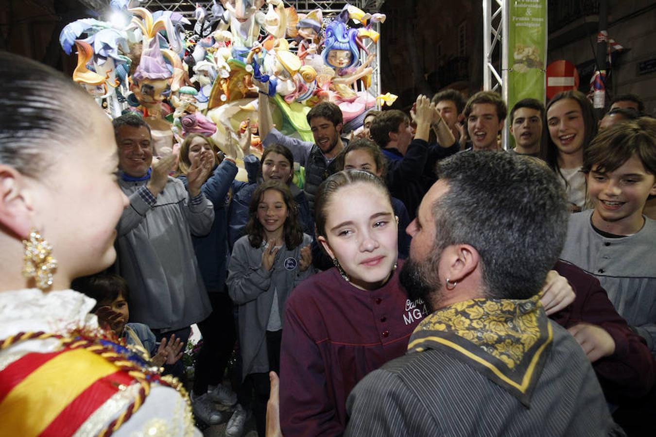 La comisión del Eixample consigue el oro de la máxima categoría con la obra de Iván Tortaja que lleva por lema 'Mira dentro'.