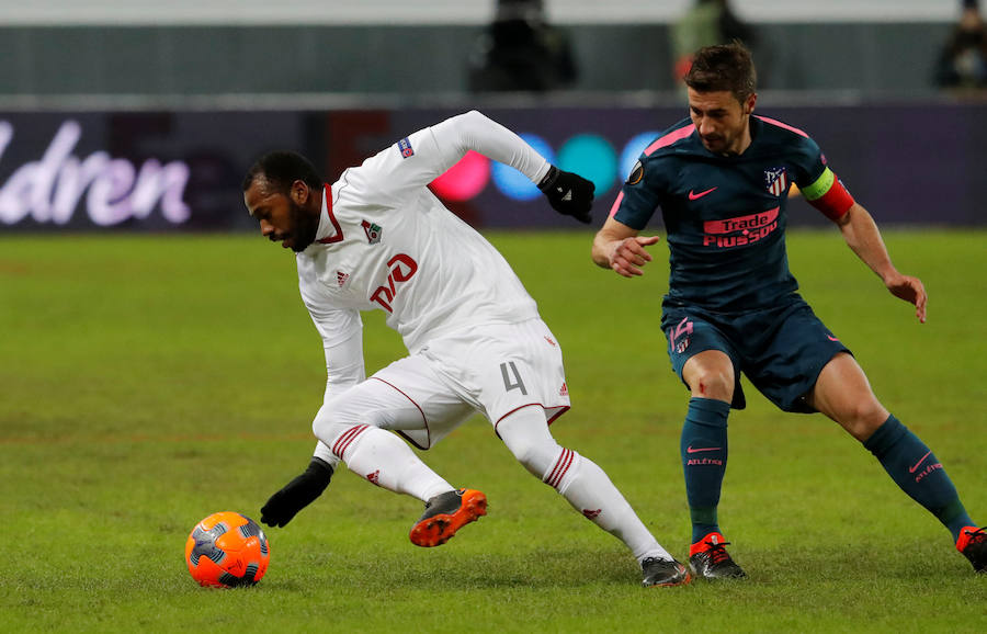 El Atlético golea al Lokomotiv en un partido que dejó la lesión de Filipe Luis y el estreno goleador de Torres en la Europa League como rojiblanco. Correa, Saúl y Griezmann, con una obra de arte, completaron el abultado resultado.