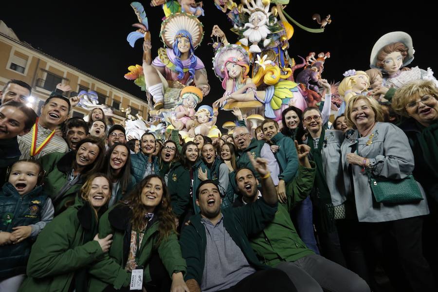 La comisión del centro de Valencia consigue el triunfo en la máxima categoría en el 125 aniversario de su creación