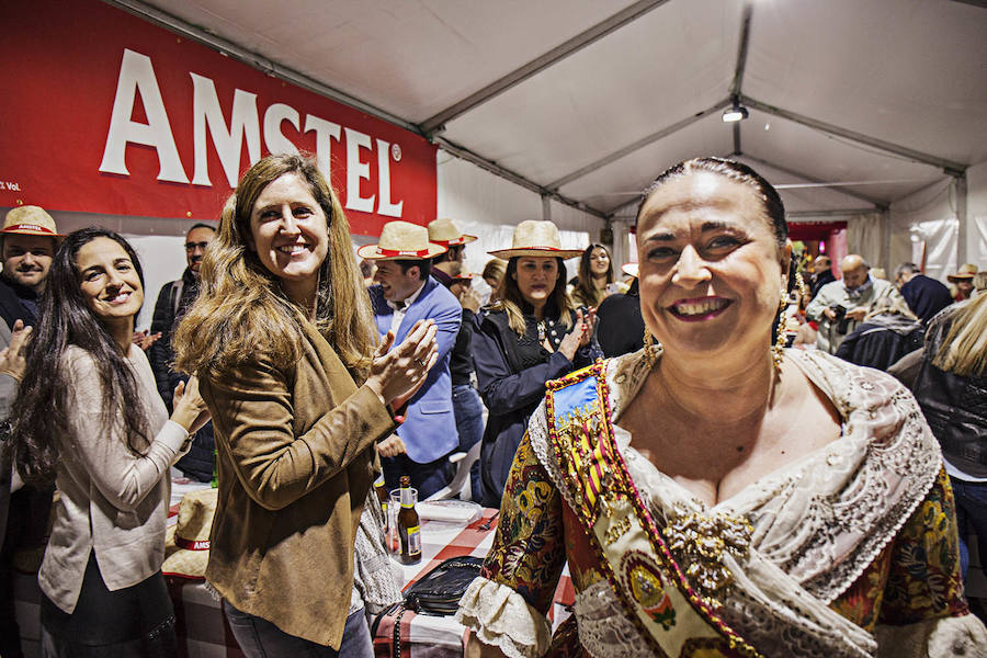 “Por respeto a su condición de ganadores del premio de Amstel, queríamos preparar algo único, que les hiciera sentirse especiales. Este menú no está en ninguno de nuestros locales, ni creo que puedan encontrarlo en ningún otro sitio. En todos los sentidos, ha sido una experiencia irrepetible y creemos que inolvidable”, ha opinado Ricard Camarena