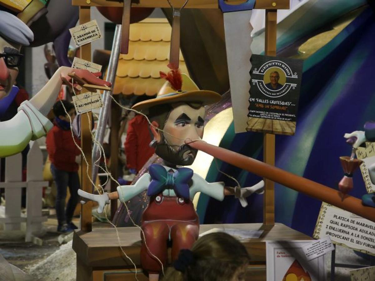 Pere Fuset en la Falla Antiguo Reino. 