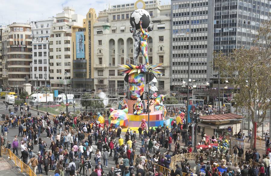 Fotos: Fotos de la impresionante mascletà de hoy, disparada por la pirotecnia Aitana