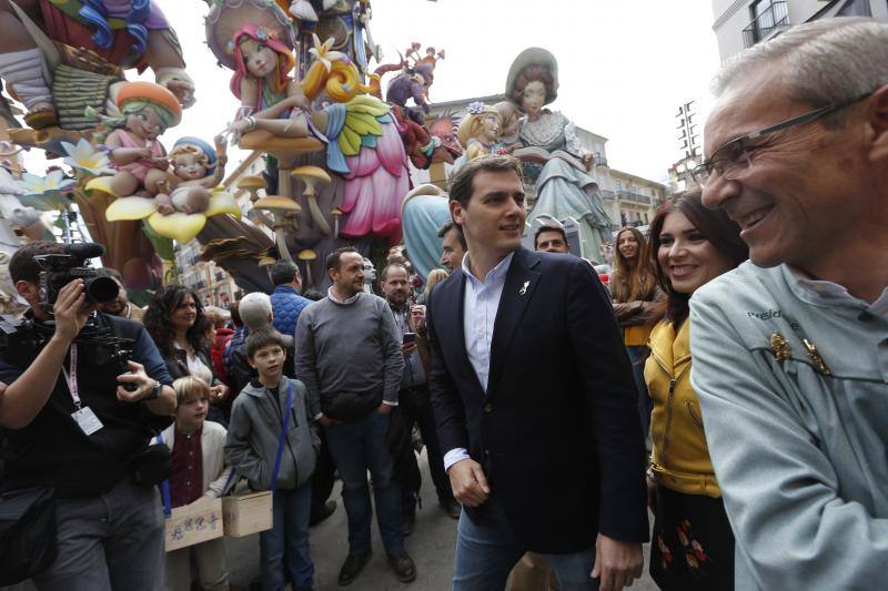 Fotos: Fotos de Albert Rivera en las Fallas de Valencia