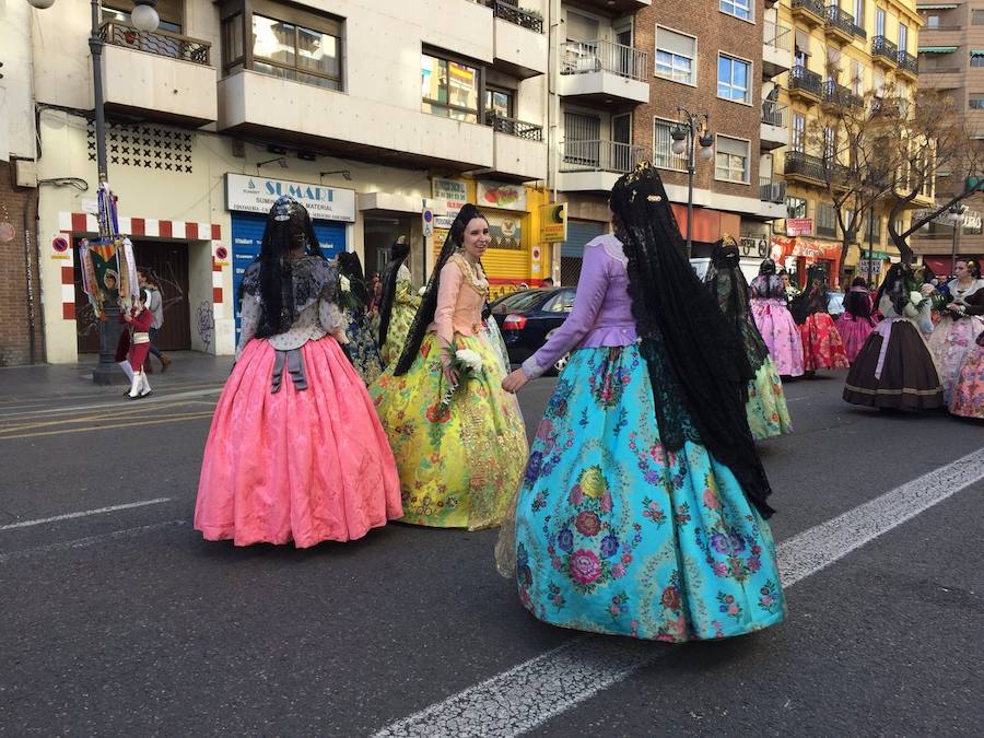 Fotos: Segundo día de la Ofrenda de flores a la Virgen de los Desamparados